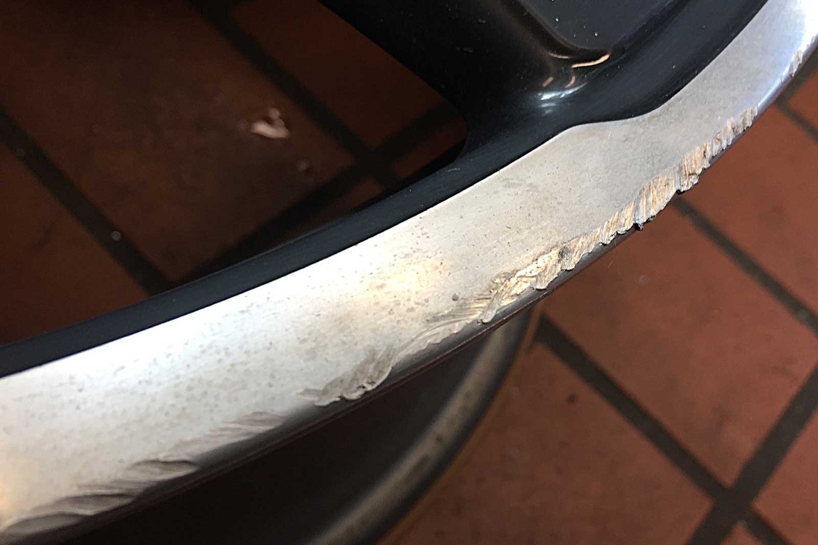 car-dress-felgenreparatur-aufbereitung-02-02